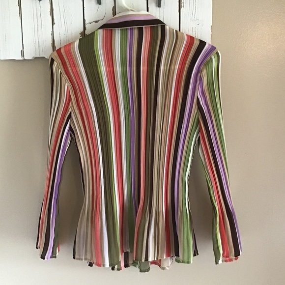 S.L.B Blouse - Picture 2 of 6